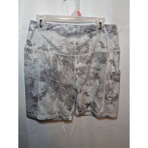 Omantic Women's Black And Gray Marble Print Biker Shorts Women's Size Medium
